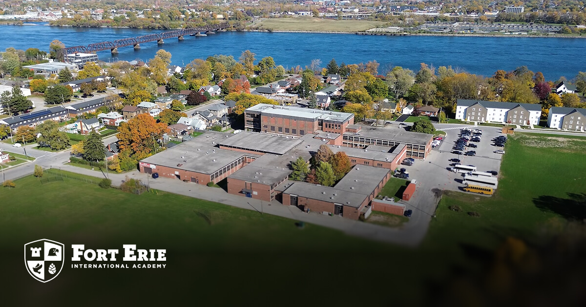 Tìm Hiểu Fort Erie International Academy: Chương Trình Đào Tạo, Học Phí và Cơ Hội Phát Triển 5 Du học