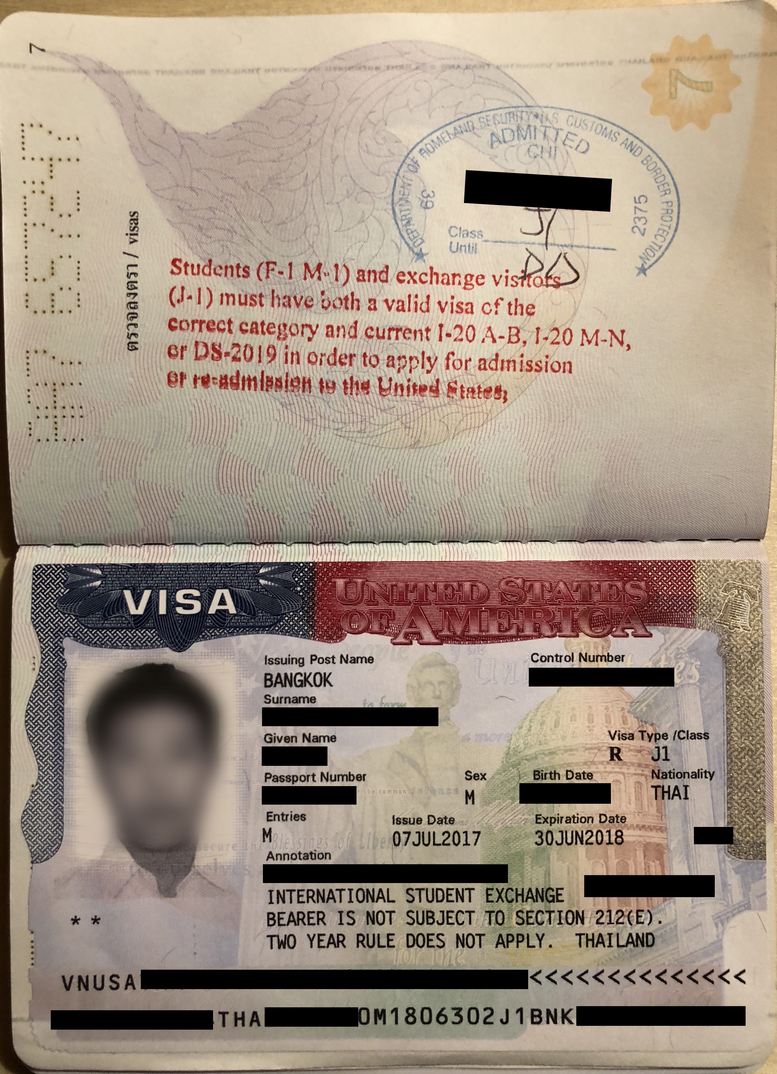 Visa J1 Mỹ là gì? Khám Phá Lợi Ích và Quy Trình Xin Visa 2 Hình minh họa