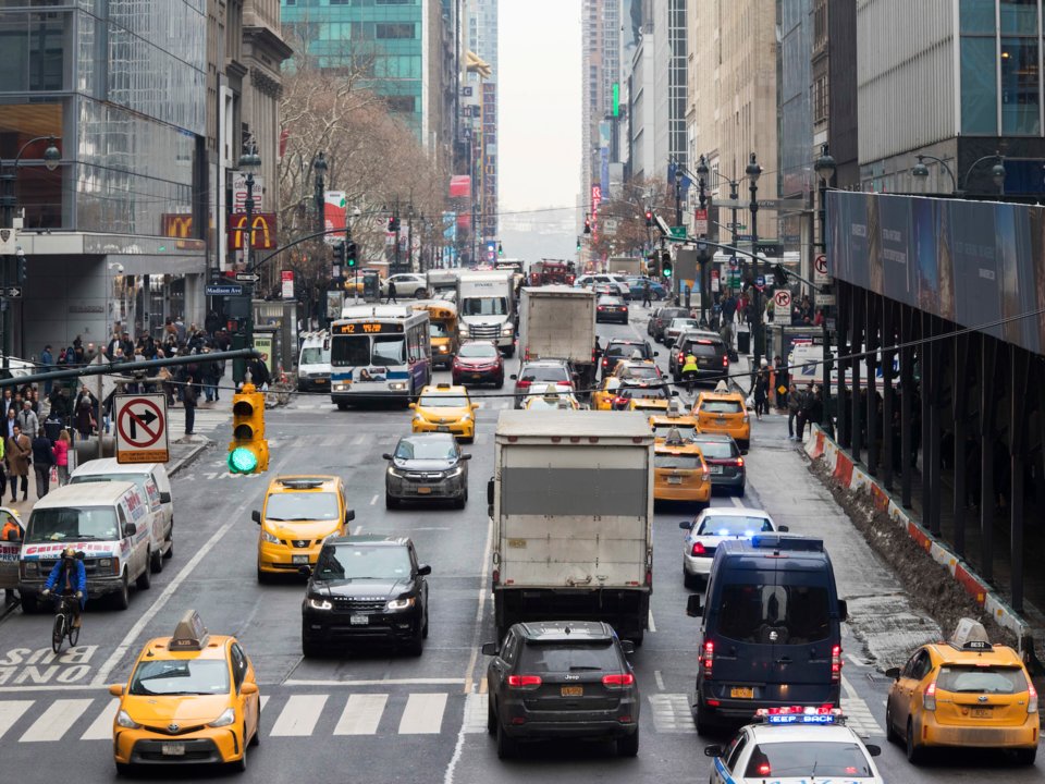 Giao Thông Công Cộng Tại Mỹ: Hướng Dẫn Đi Lại, Giá Vé Và Thẻ Sinh Viên 1 unnamed Giao Thông Công Cộng Tại Mỹ: Hướng Dẫn Đi Lại, Giá Vé Và Thẻ Sinh Viên