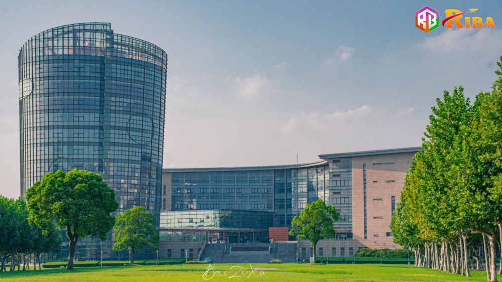 Review East China Normal University: Đánh giá chi tiết về cơ sở vật chất, giảng viên và môi trường học tập 3 Review East China Normal University