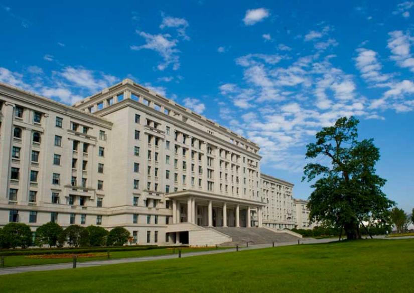 Review University of Electronic Science and Technology of China