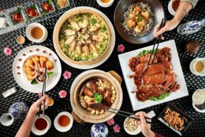 am thuc trung quoc 1587009090 Top món ăn phải thử ở Trung Quốc: Khám phá ẩm thực độc đáo và hương vị tuyệt vời